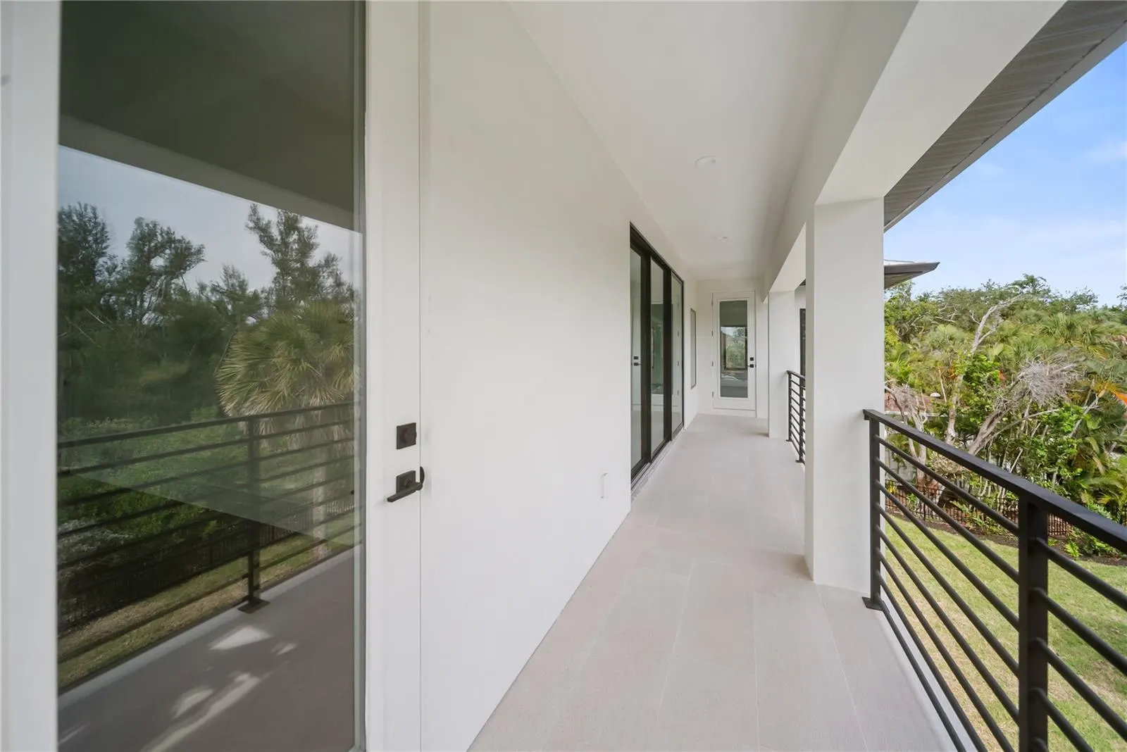 626 BUTTONWOOD DR