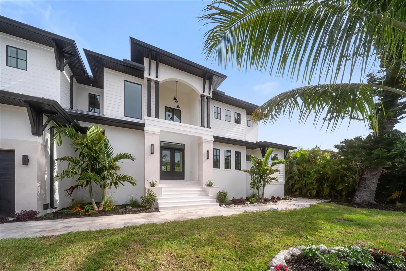 626 BUTTONWOOD DR