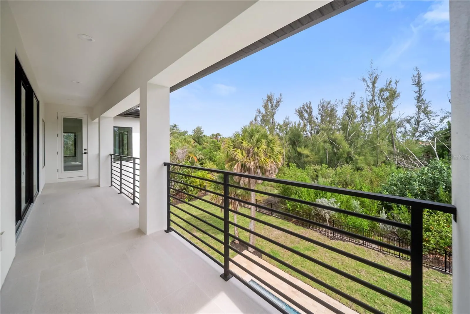 626 BUTTONWOOD DR