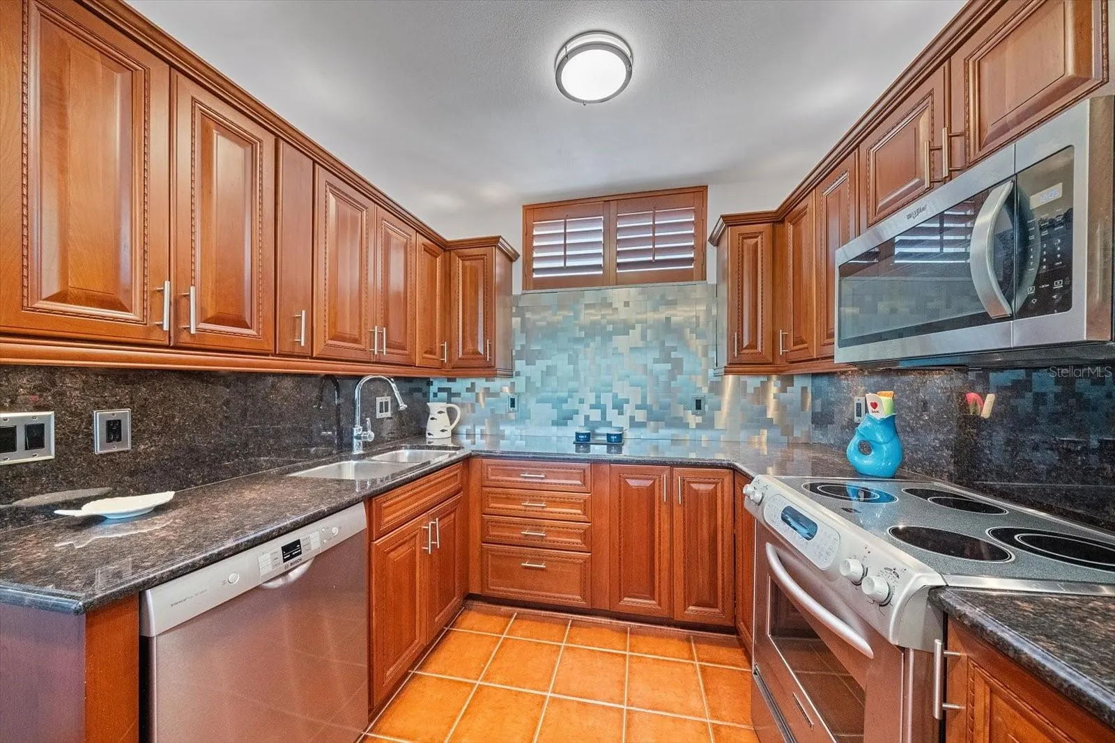 100 SANDS POINT RD #303 #303