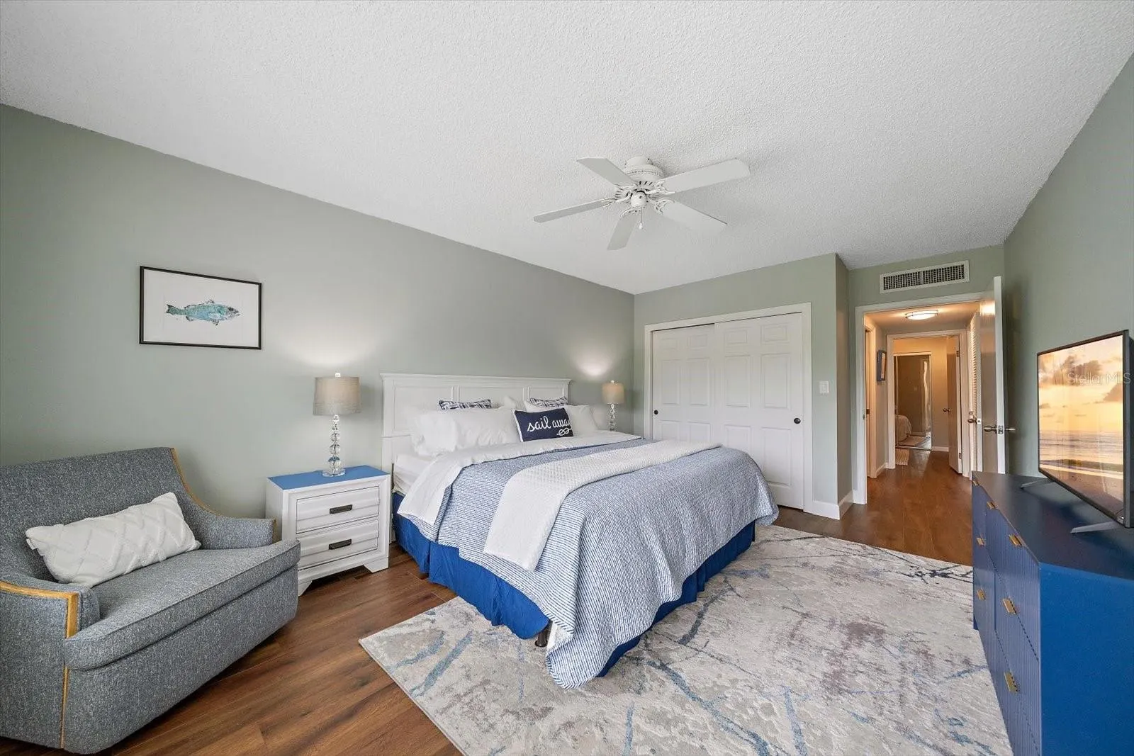 100 SANDS POINT RD #303 #303