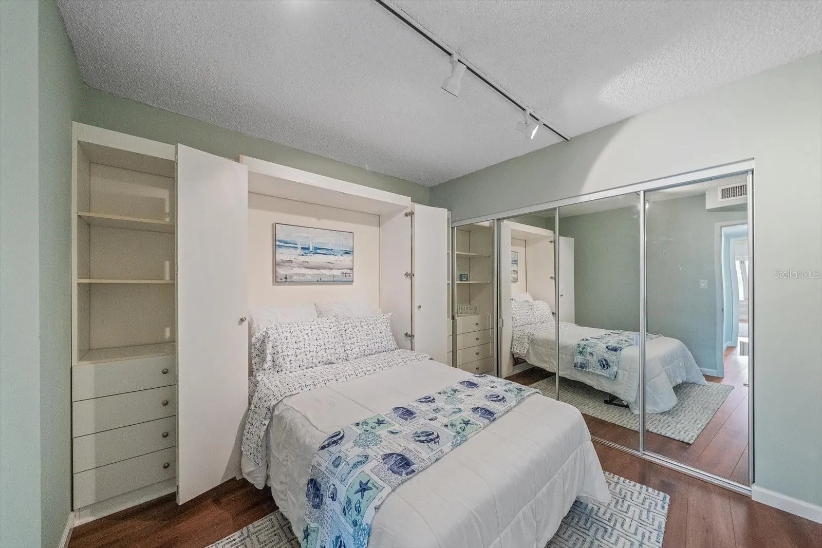 100 SANDS POINT RD #303 #303