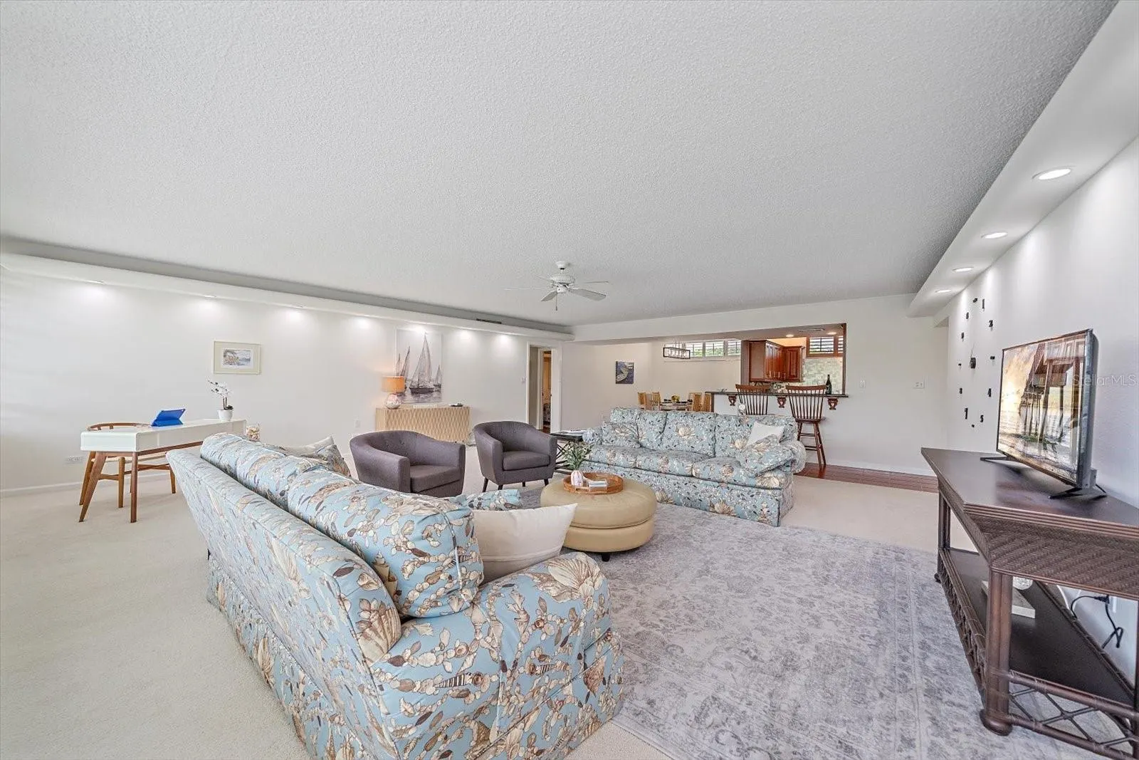 100 SANDS POINT RD #303 #303
