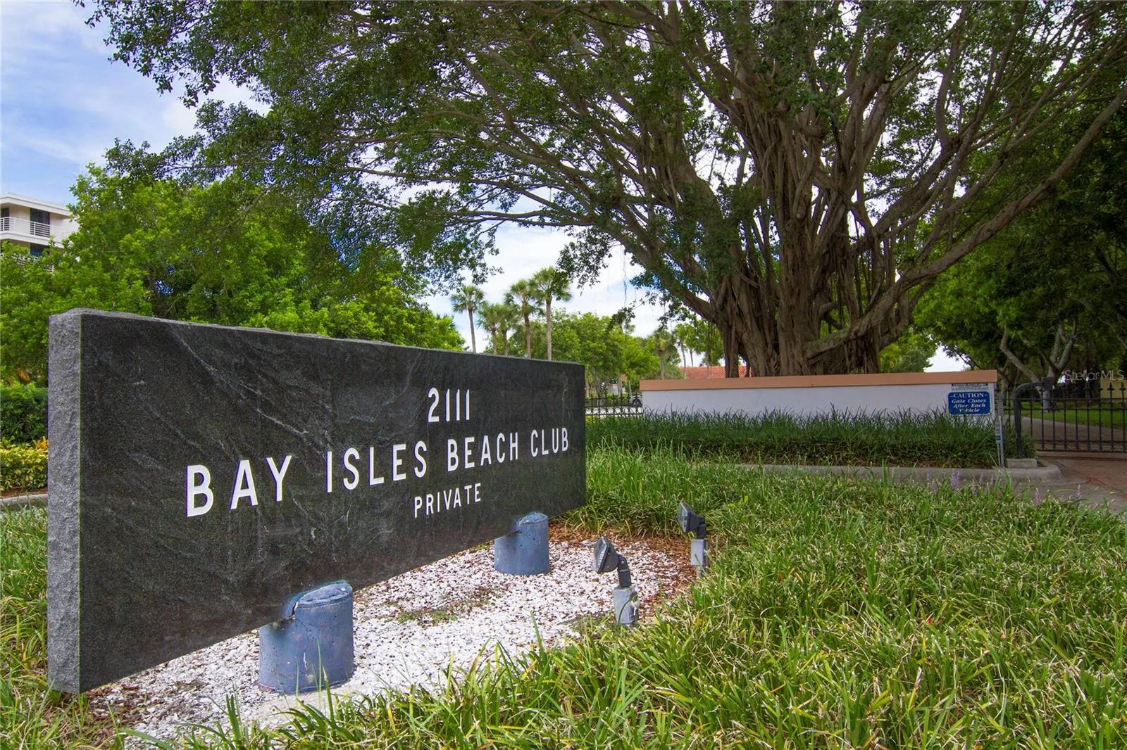 2450 HARBOURSIDE DR #244 #244