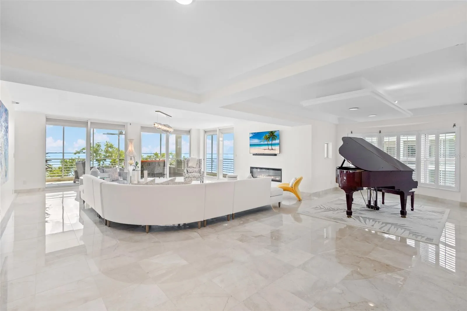 2450 HARBOURSIDE DR #244 #244