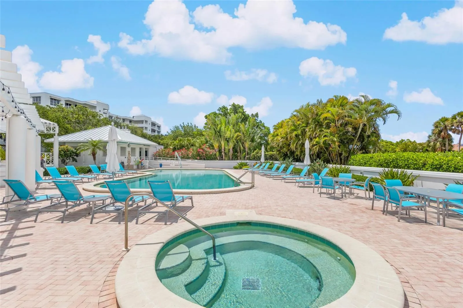 2450 HARBOURSIDE DR #244 #244