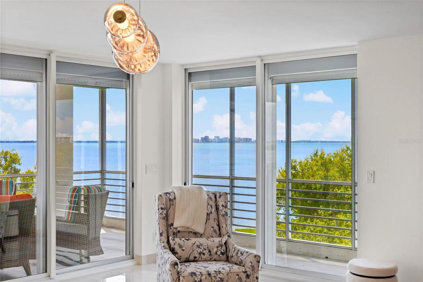 2450 HARBOURSIDE DR #244 #244