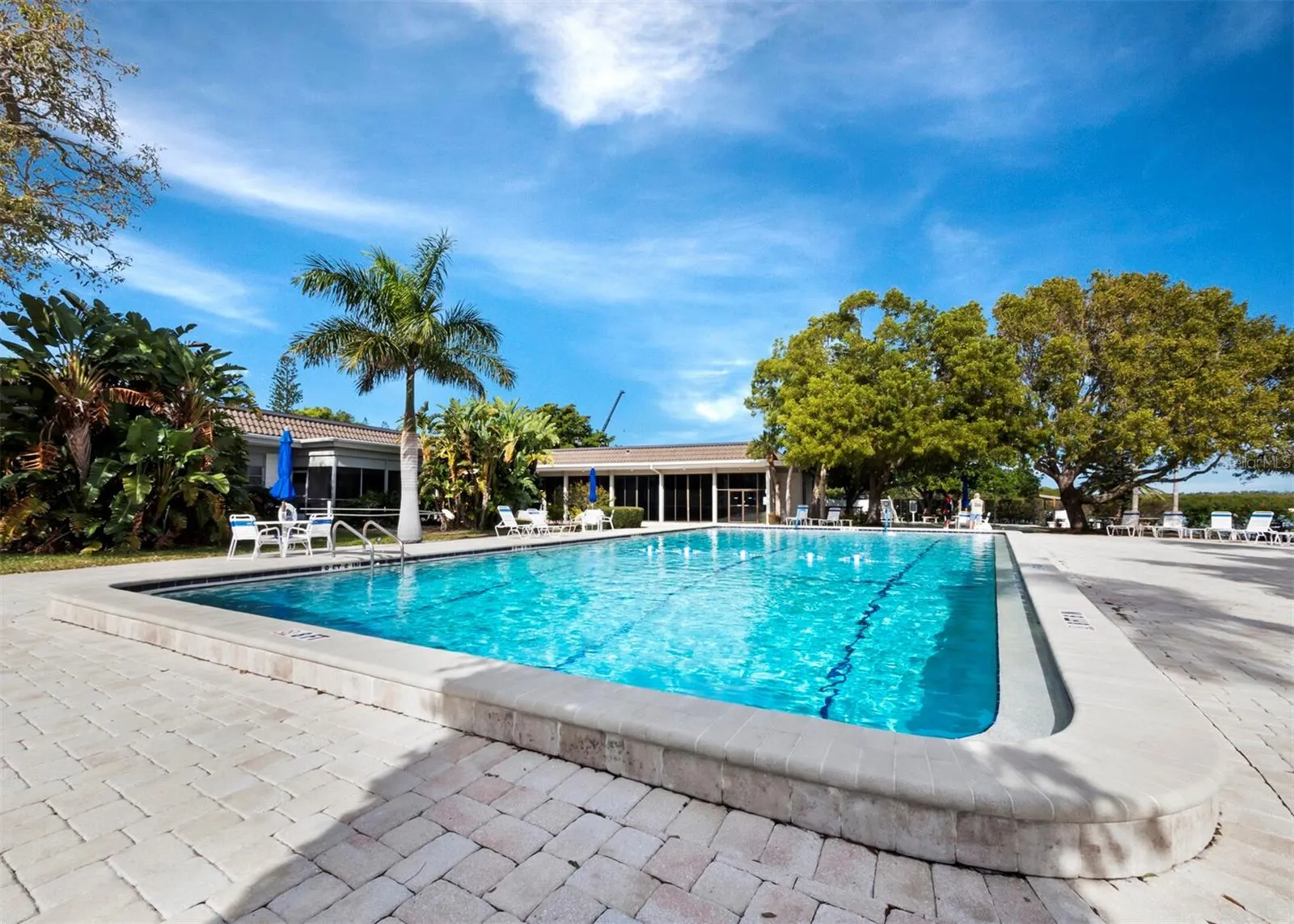 4350 CHATHAM DR #105 #105