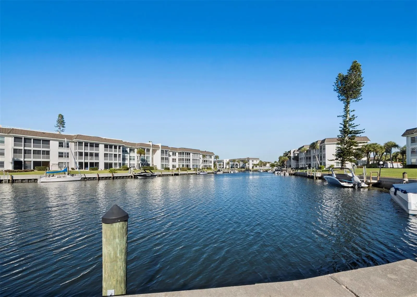 4350 CHATHAM DR #105 #105