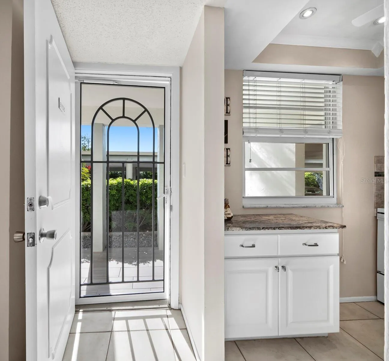 4350 CHATHAM DR #105 #105