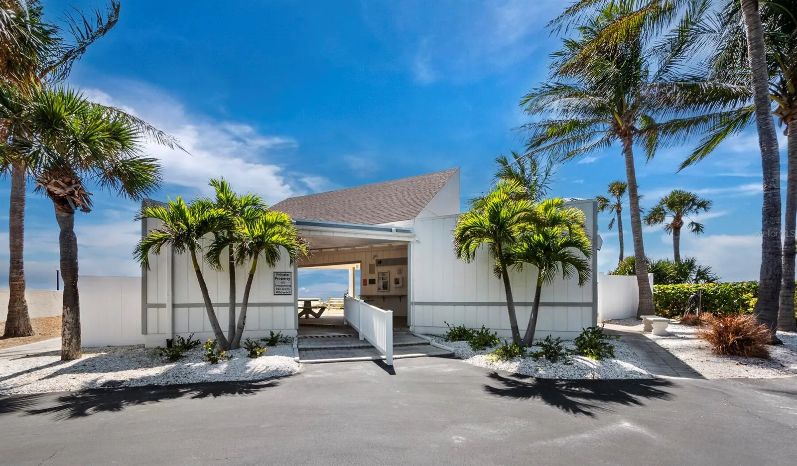 4350 CHATHAM DR #105 #105
