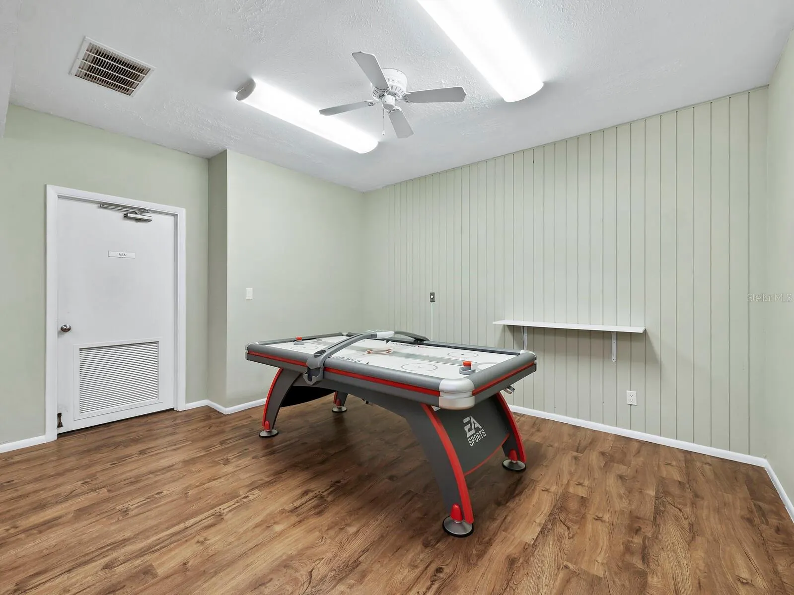 4350 CHATHAM DR #105 #105