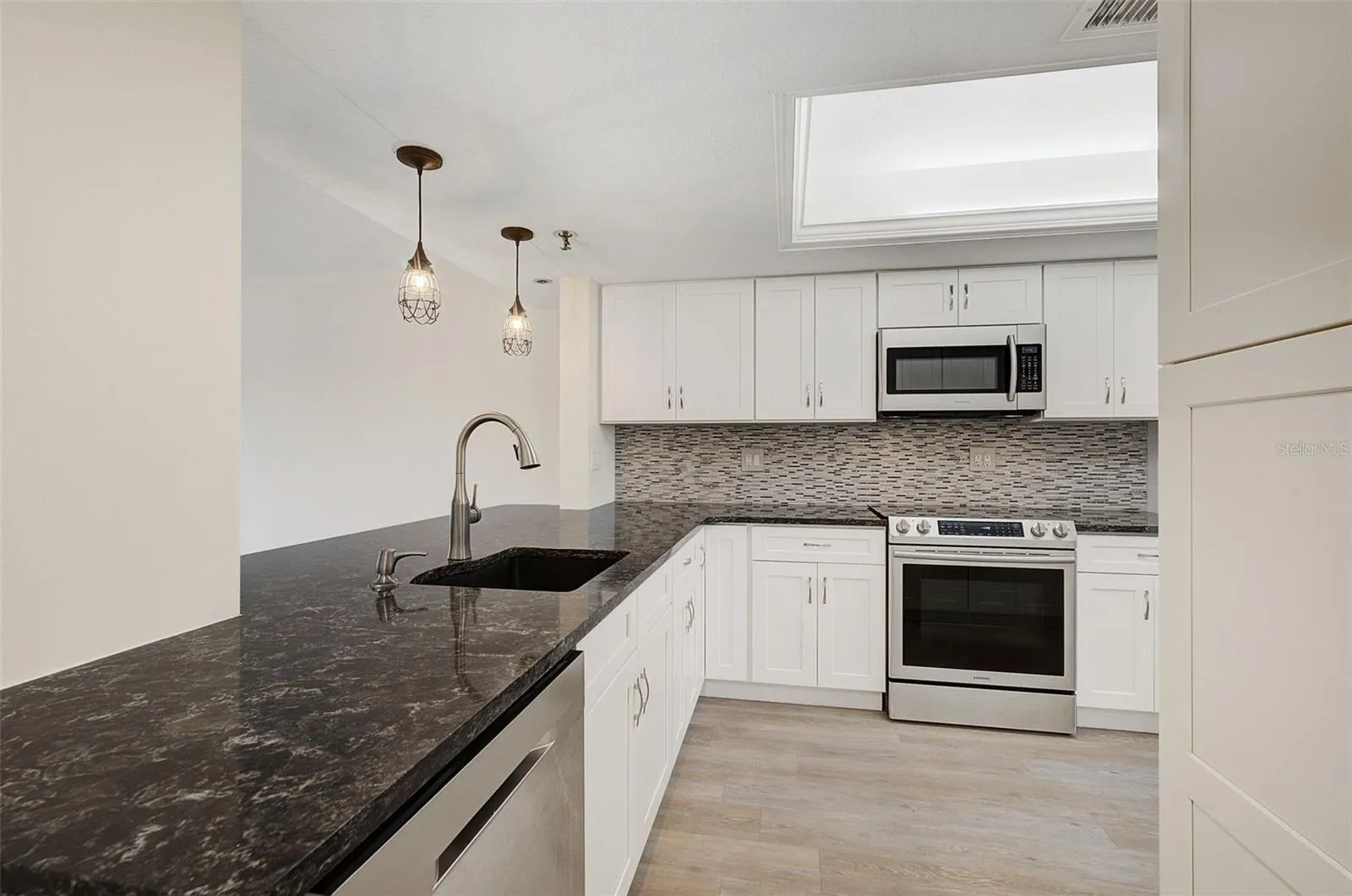 7204 JESSIE HARBOR DR #7204 #7204