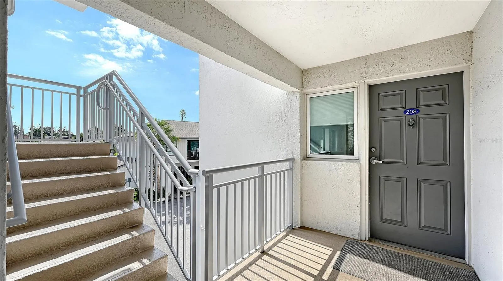 1001 POINT OF ROCKS RD #208 #208