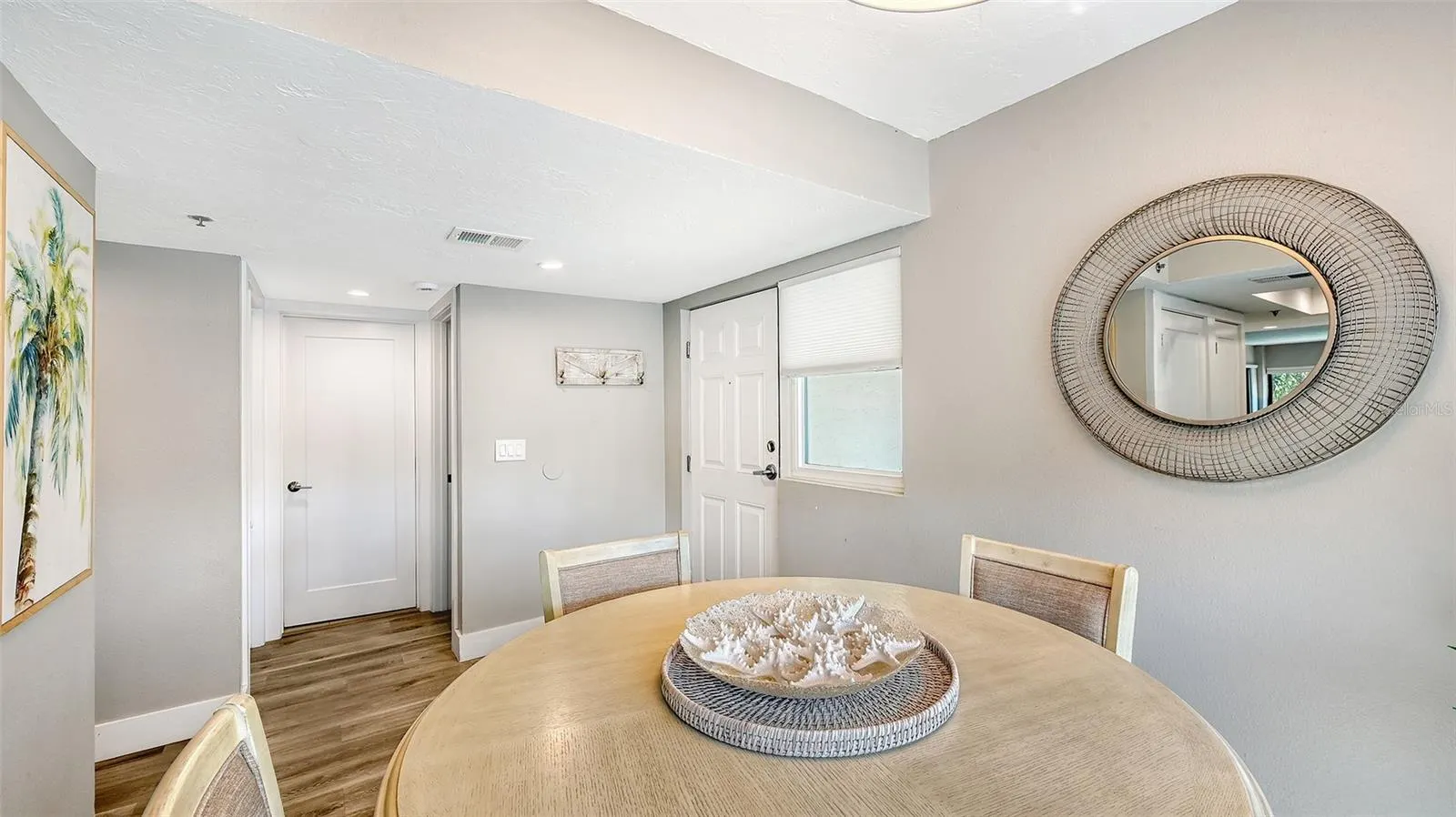 1001 POINT OF ROCKS RD #208 #208