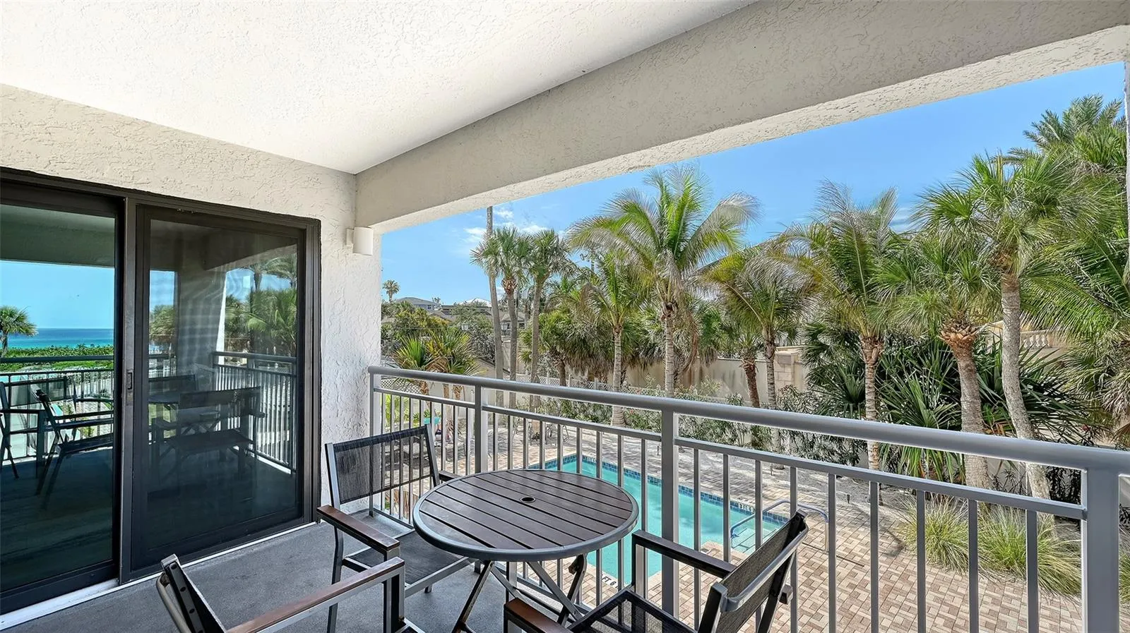 1001 POINT OF ROCKS RD #208 #208