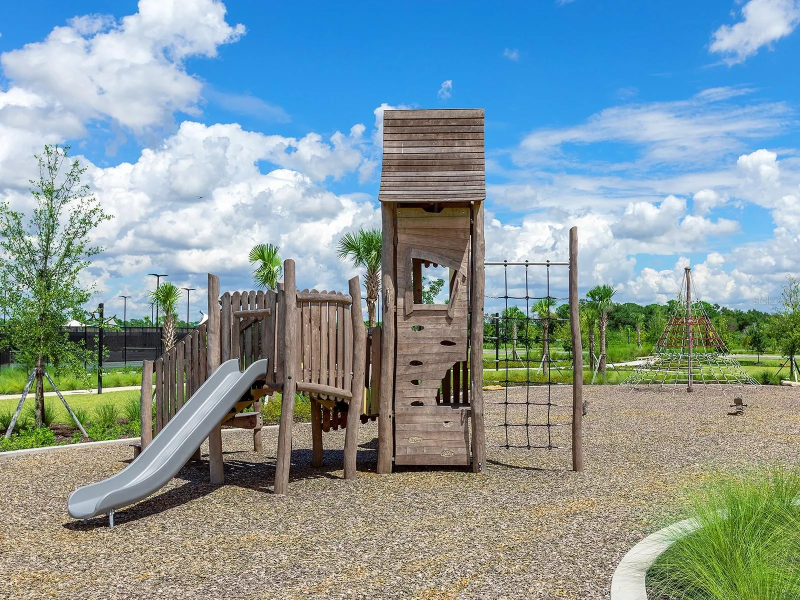 1095 BLUE SHELL LOOP