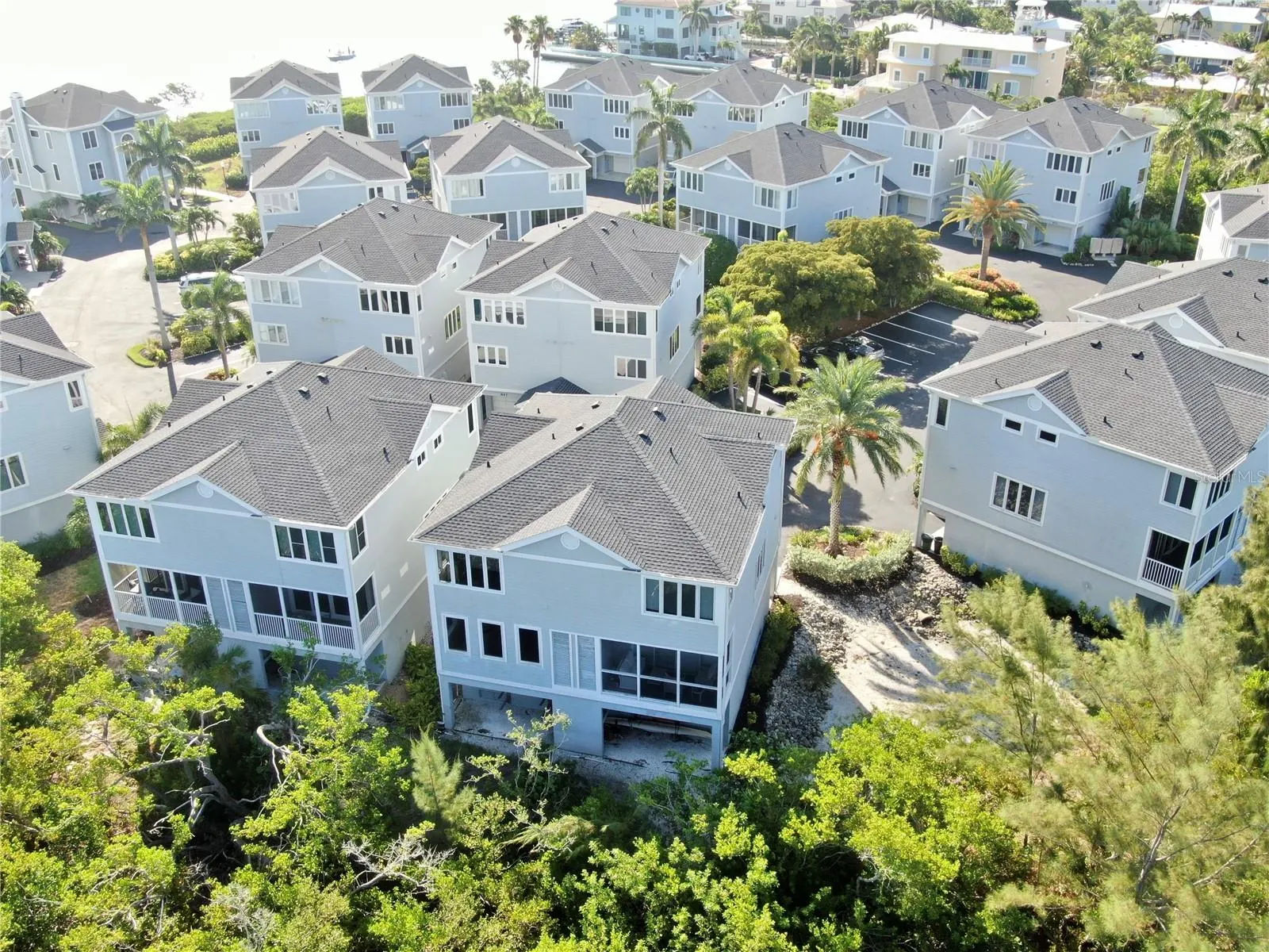 848 EVERGREEN WAY