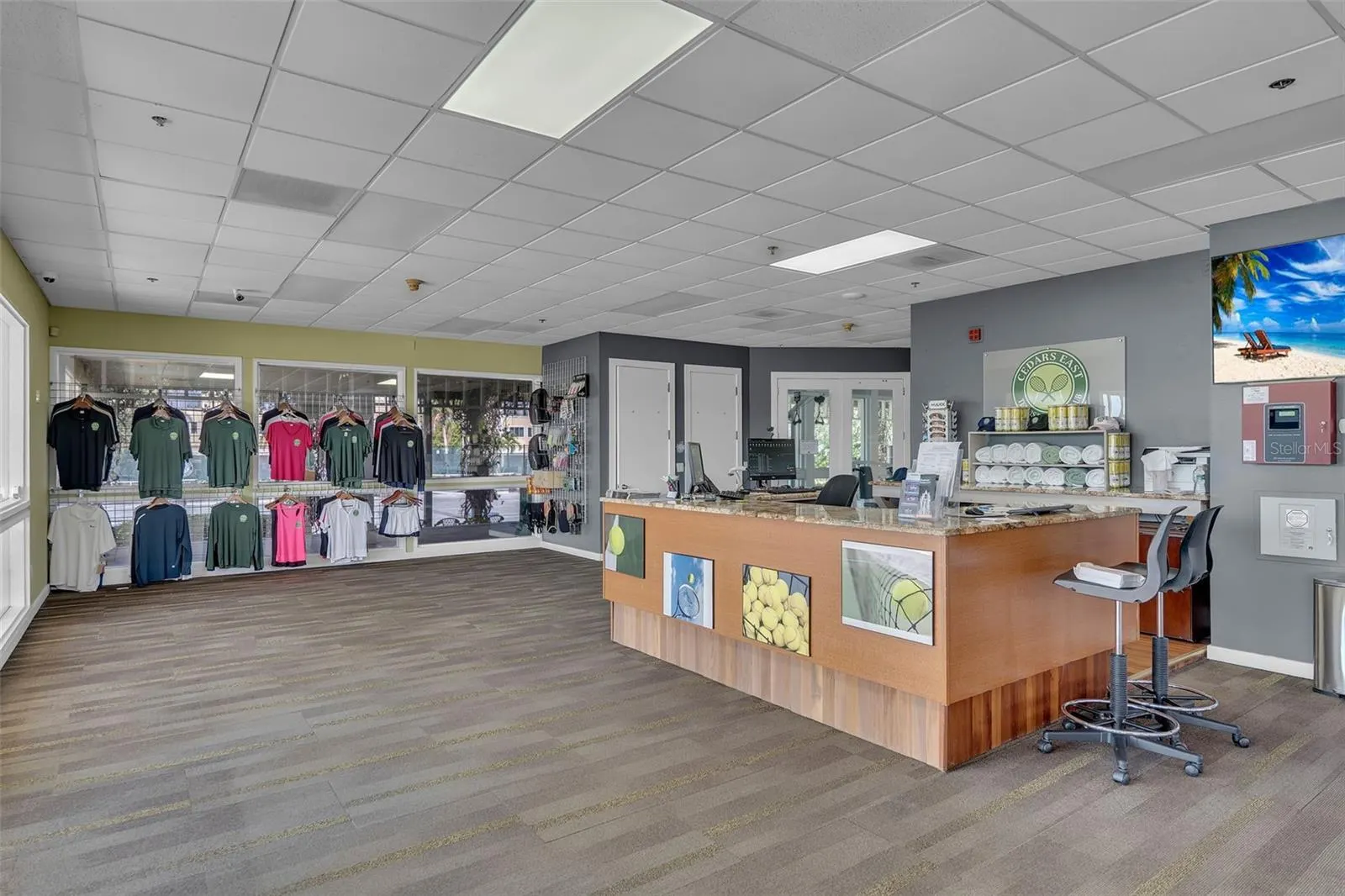 848 EVERGREEN WAY