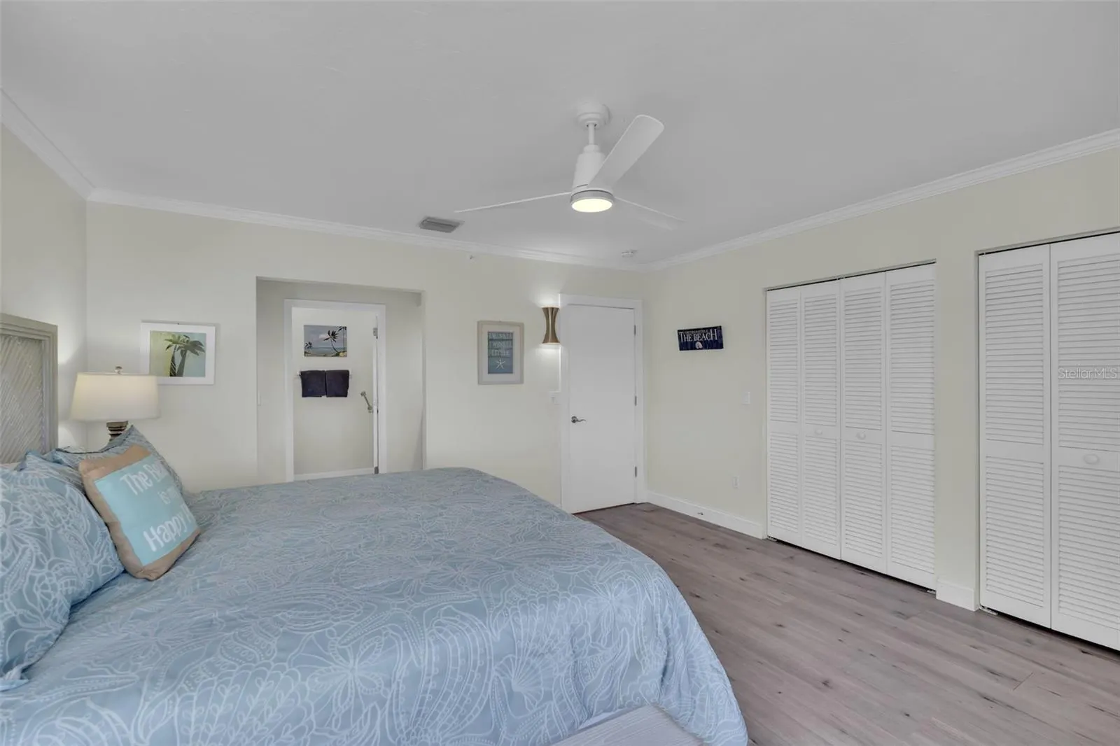 848 EVERGREEN WAY