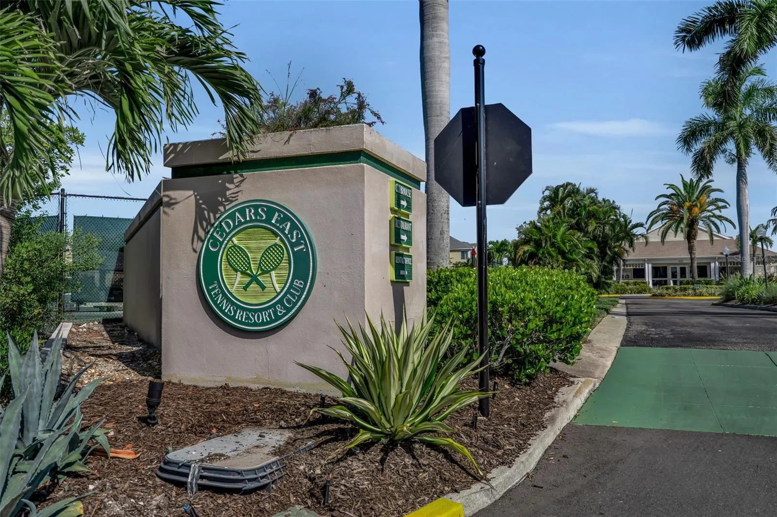848 EVERGREEN WAY