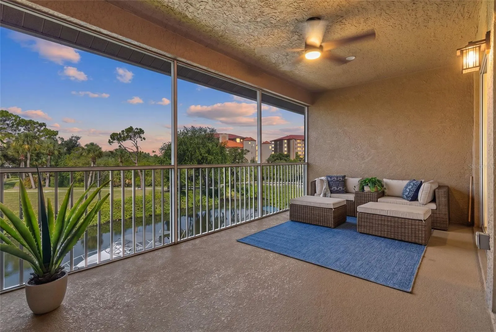 2309 JESSIE HARBOR DR #2402 #2402