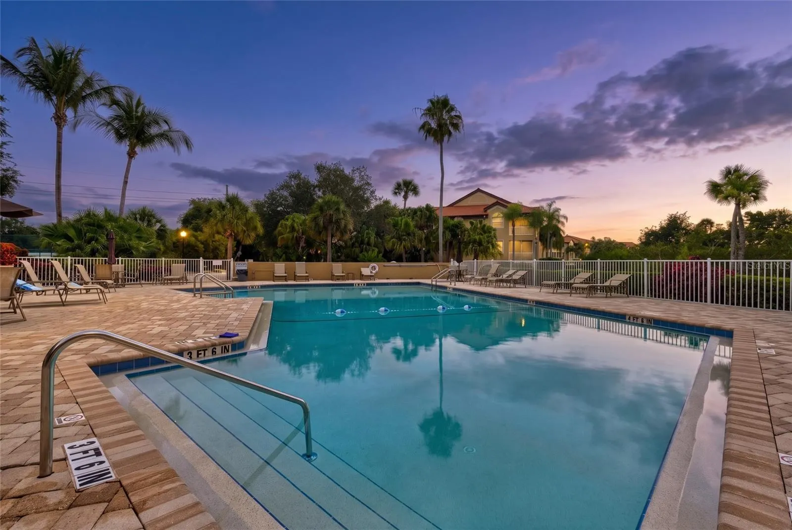 2309 JESSIE HARBOR DR #2402 #2402
