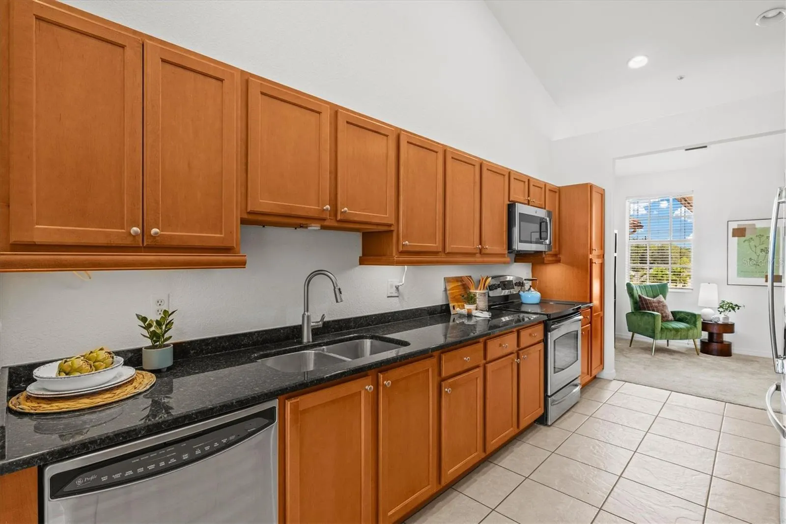 2309 JESSIE HARBOR DR #2402 #2402