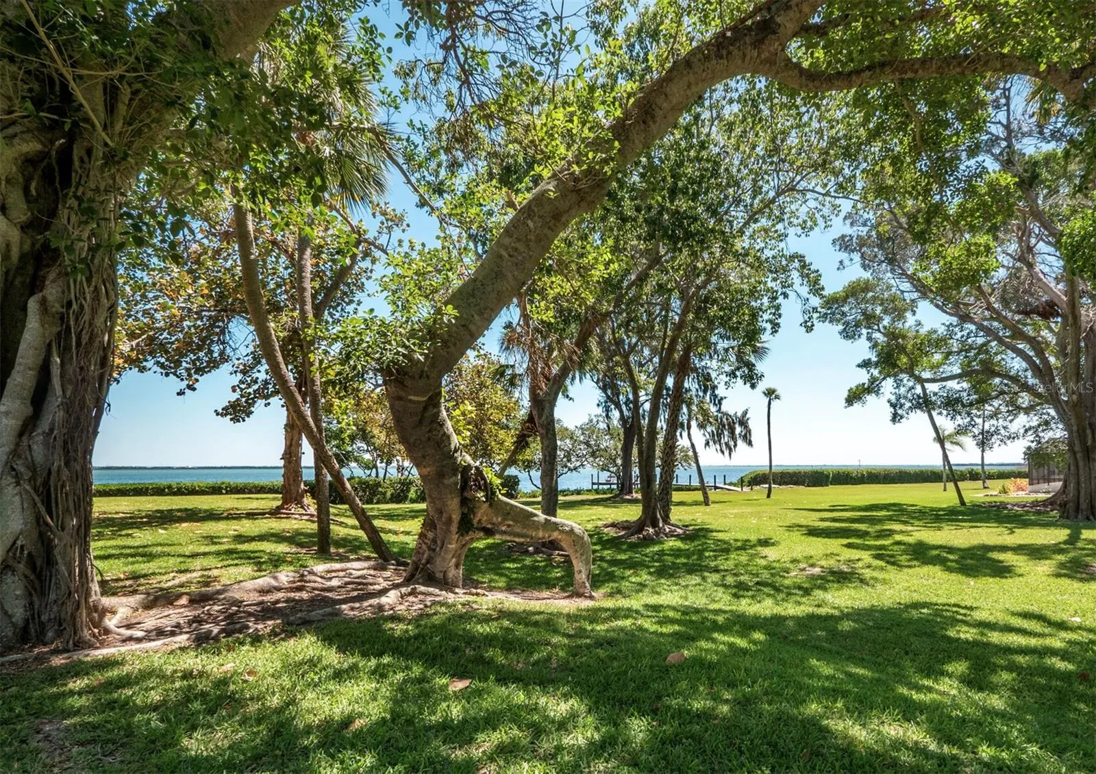 5260 GULF OF MEXICO DR #413 #413