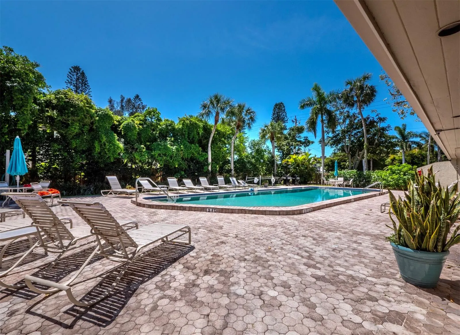 5260 GULF OF MEXICO DR #413 #413