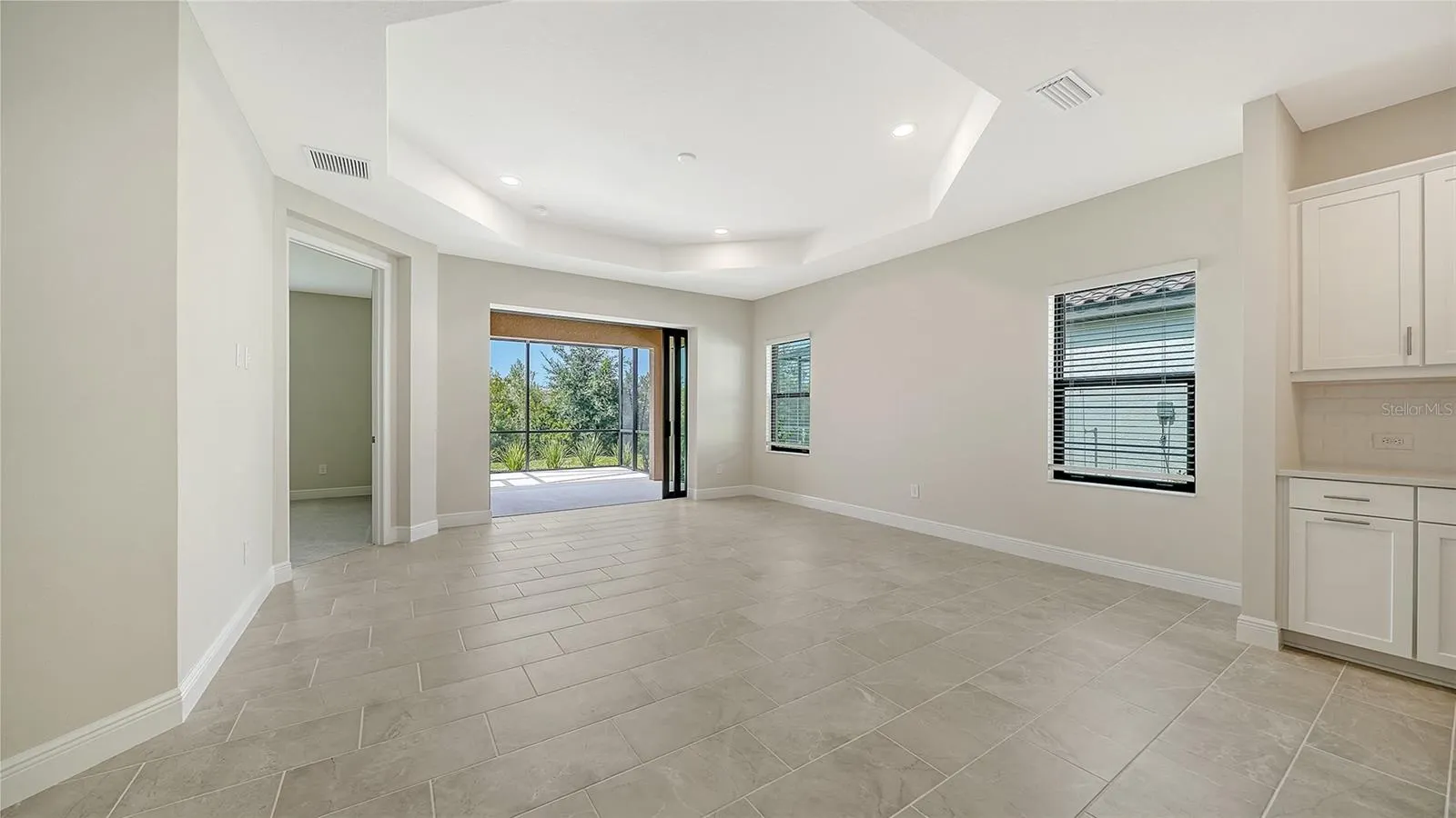 264 ALTAMURA CIR