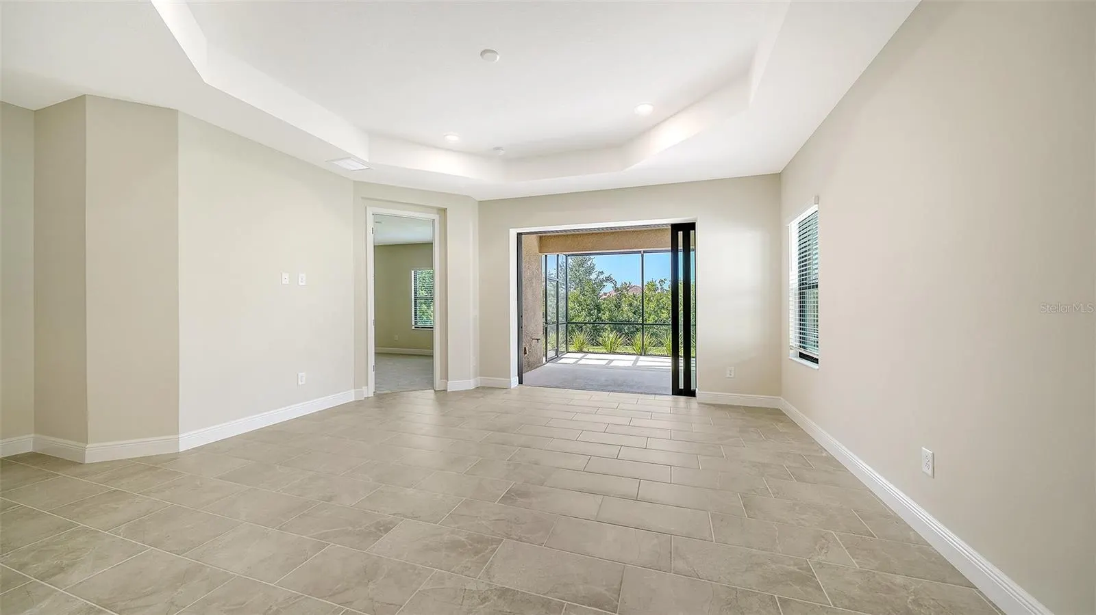 264 ALTAMURA CIR