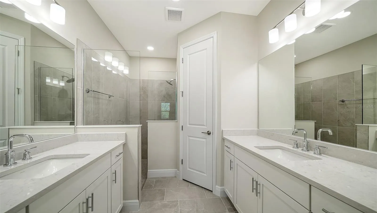 264 ALTAMURA CIR