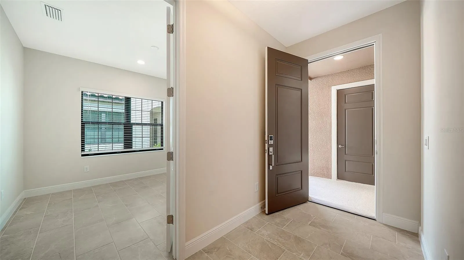 264 ALTAMURA CIR