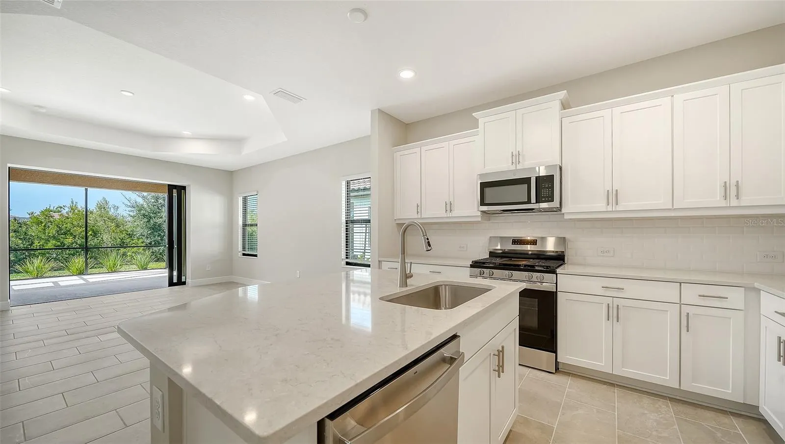 264 ALTAMURA CIR