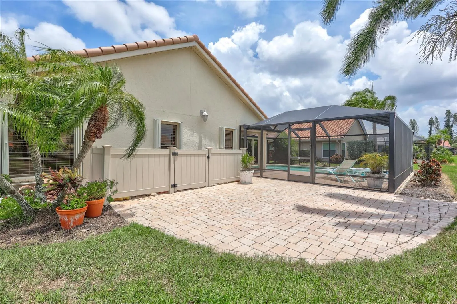 103 INLETS BLVD #103 #103