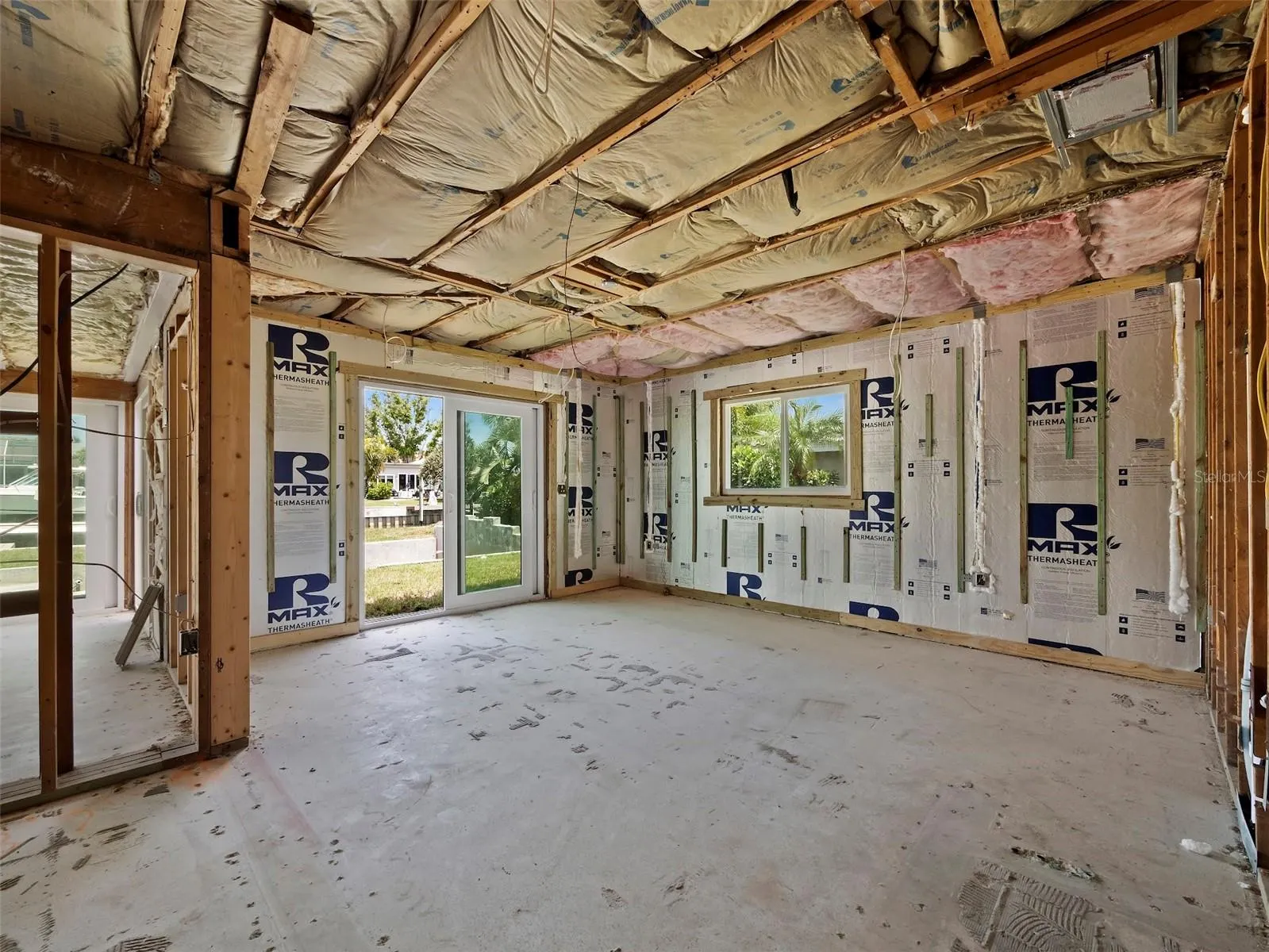 525 SLOOP LN