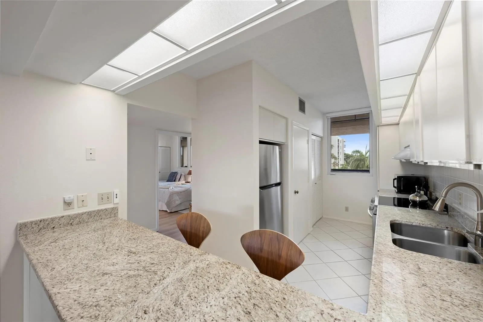 1095 GULF OF MEXICO DR #303 #303