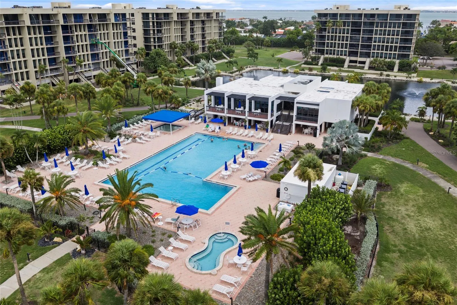 1095 GULF OF MEXICO DR #303 #303