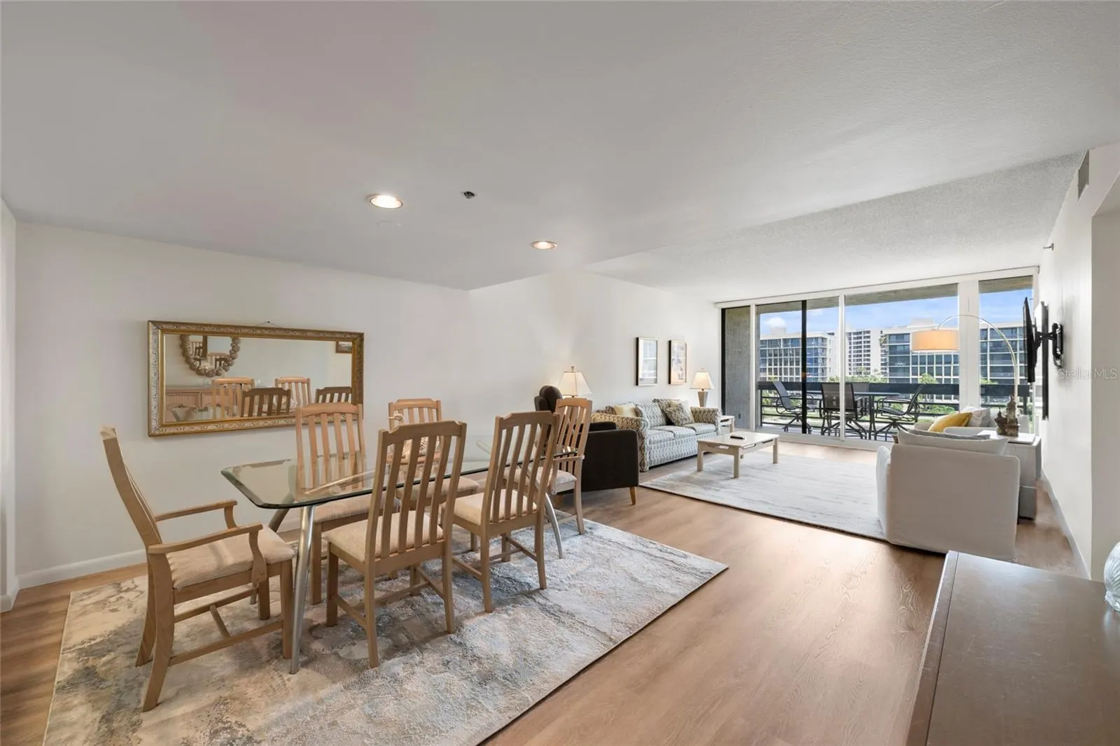 1095 GULF OF MEXICO DR #303 #303