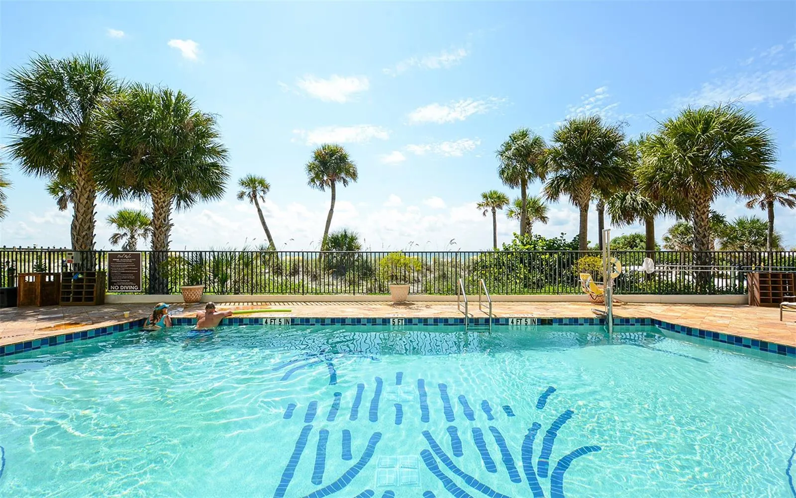 915 SEASIDE DR #613, Weeks 32-33 #613, Weeks 32-33