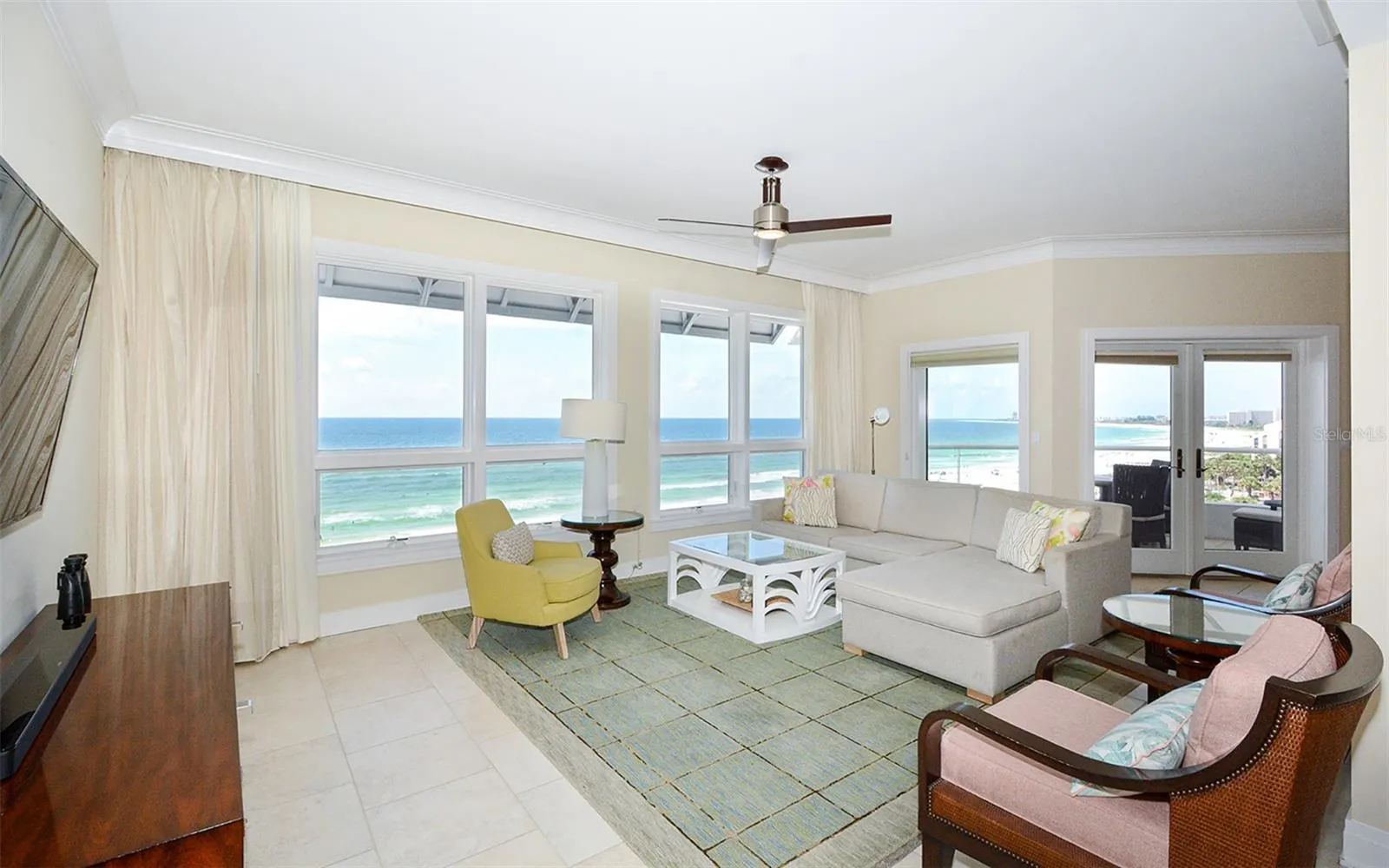 915 SEASIDE DR #613, Weeks 32-33 #613, Weeks 32-33