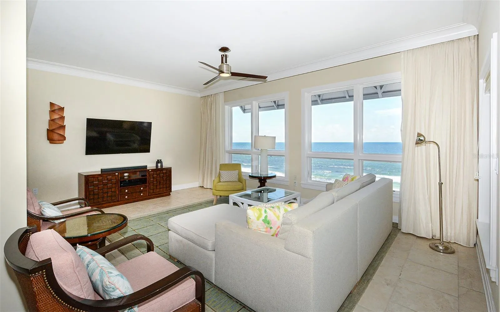 915 SEASIDE DR #613, Weeks 32-33 #613, Weeks 32-33