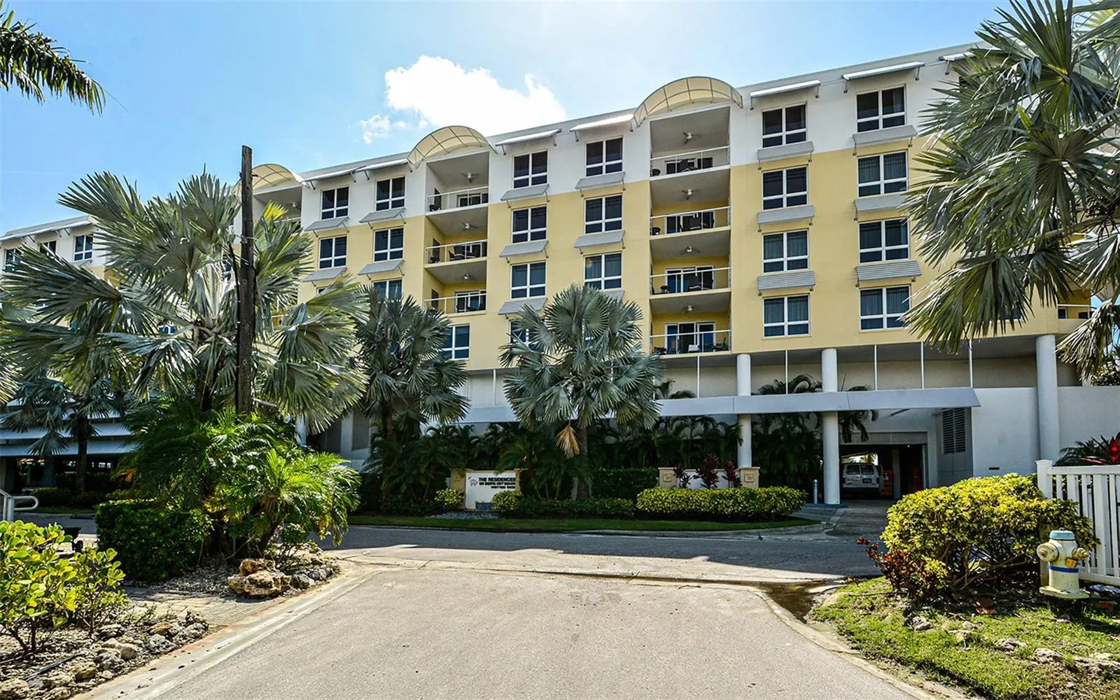 915 SEASIDE DR #613, Weeks 32-33 #613, Weeks 32-33