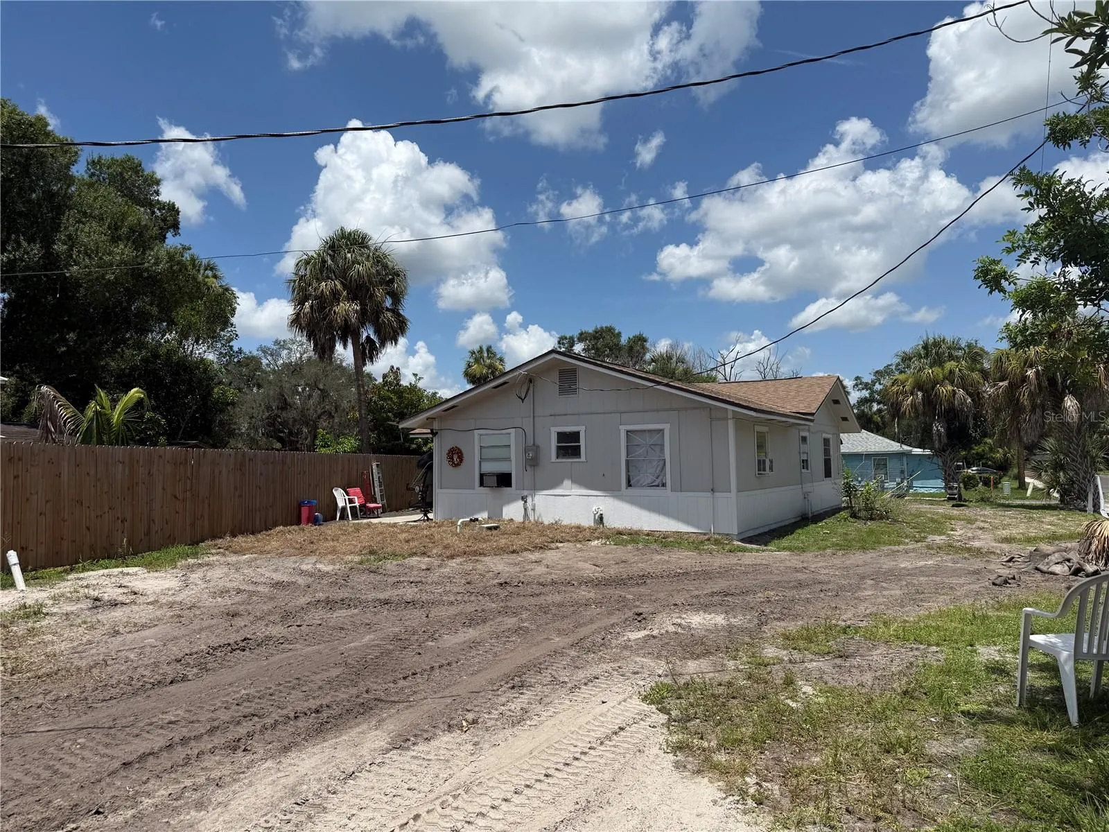 401 CITRUS AVE