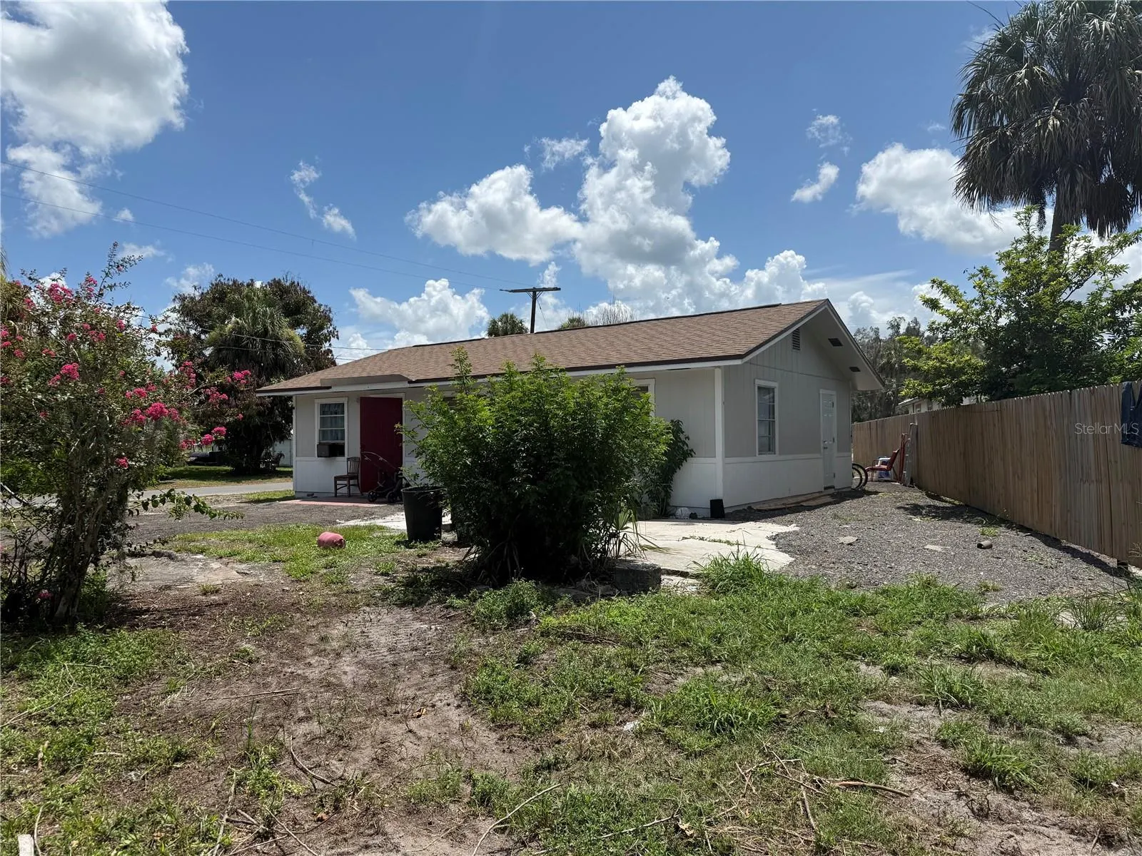 401 CITRUS AVE