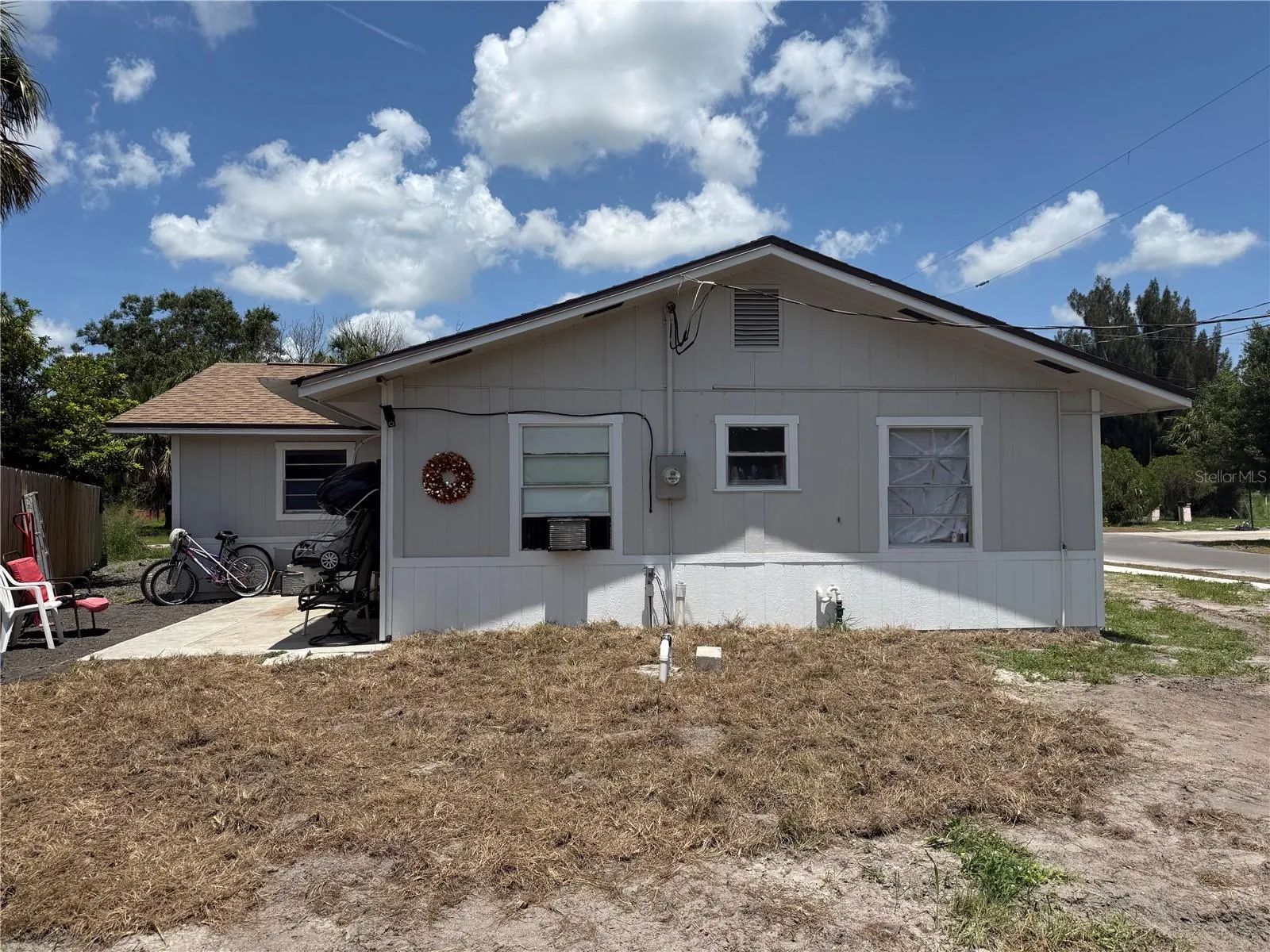 401 CITRUS AVE