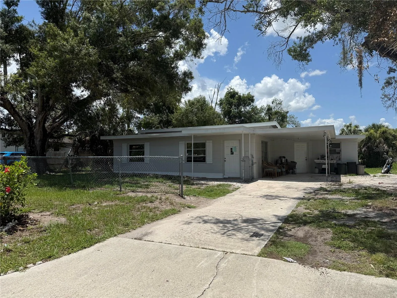 408 E MAPLE ST