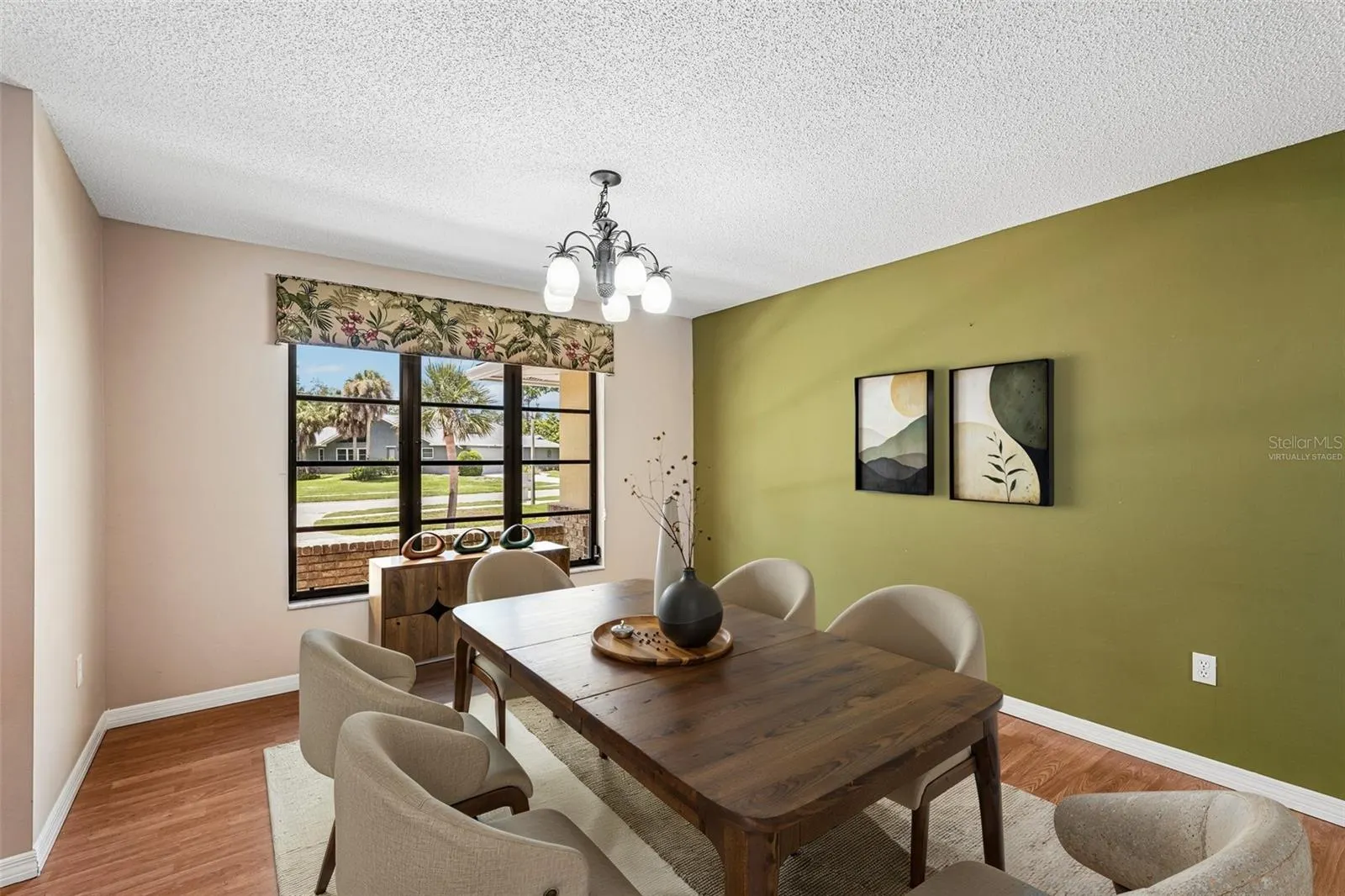 1305 SORRENTO WOODS BLVD