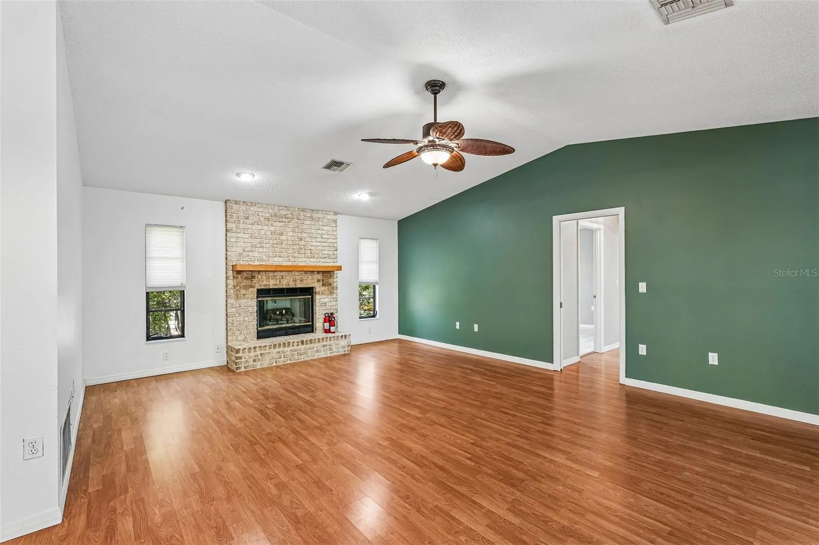 1305 SORRENTO WOODS BLVD